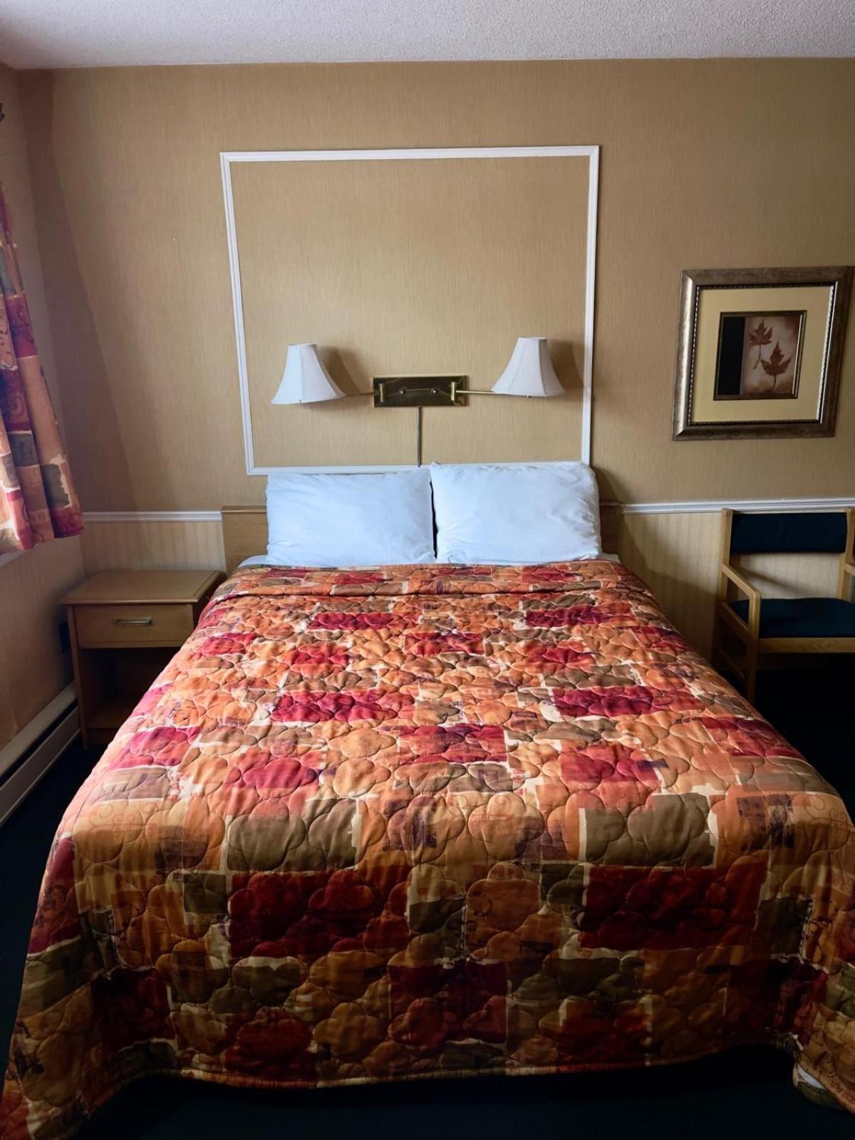 Adams Motel Sault Ste. Marie Bagian luar foto