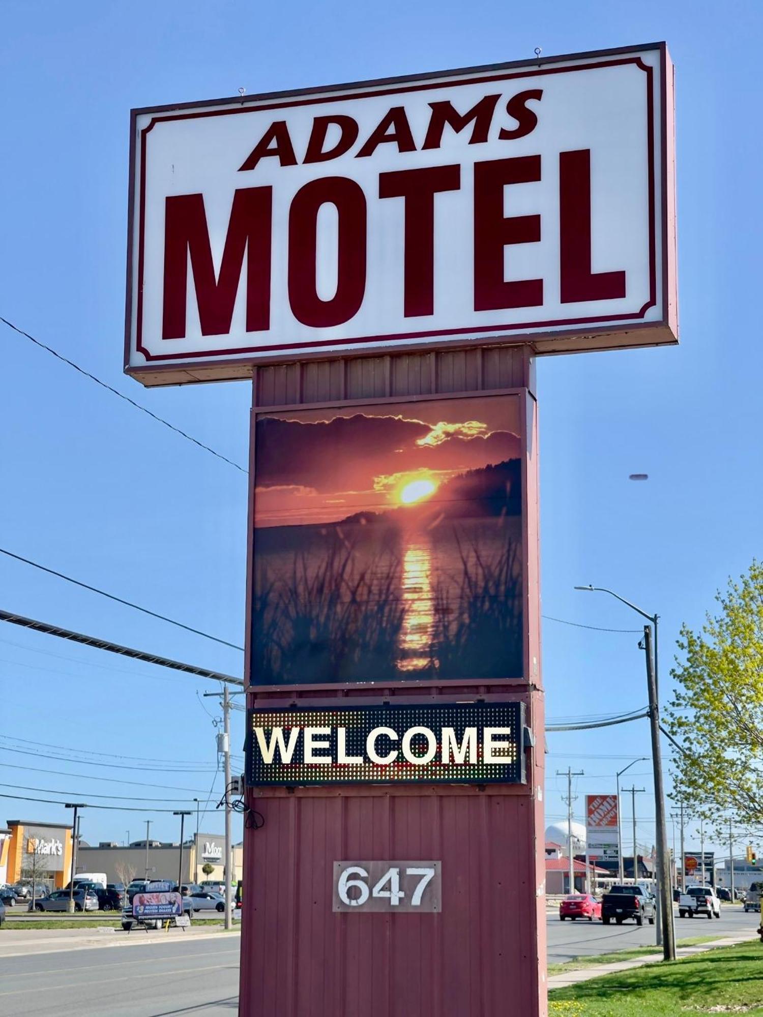 Adams Motel Sault Ste. Marie Bagian luar foto